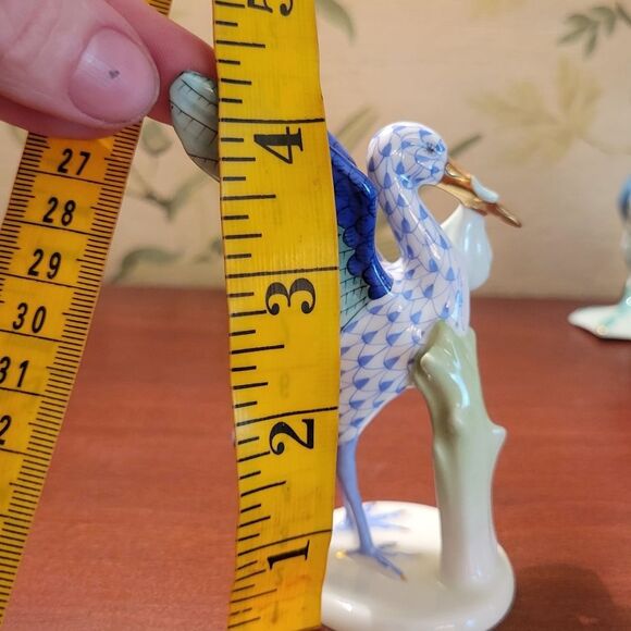 Skully & Skully Heren Porcelain Handmade, Handpainted Blue Fishnet Stork & Baby - Picture 6 of 8